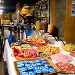 节日夫人 - 库尔舍瓦勒奥林匹克酒店 酒店