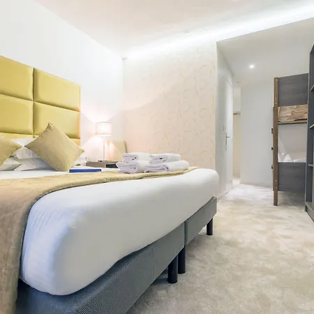 ホテル マダム バカンス オテル オリンピック