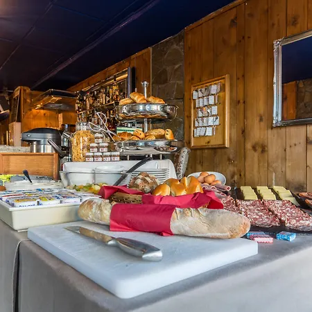 ホテル マダム バカンス オテル オリンピック 2*