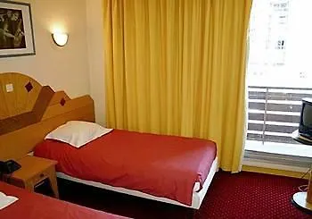 マダム バカンス オテル オリンピック ホテル